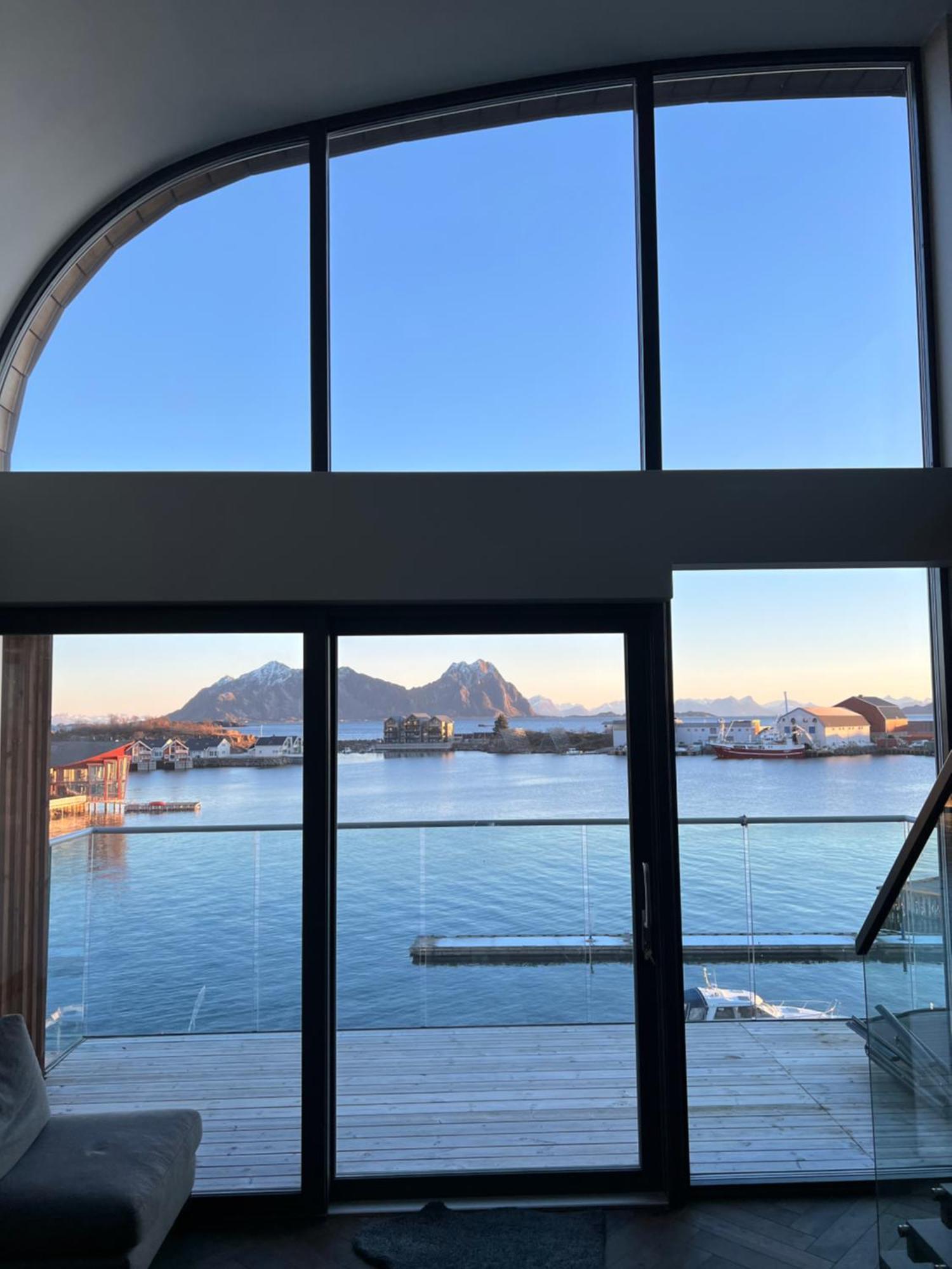 Lofoten Suiteapartments 斯沃尔韦尔 外观 照片