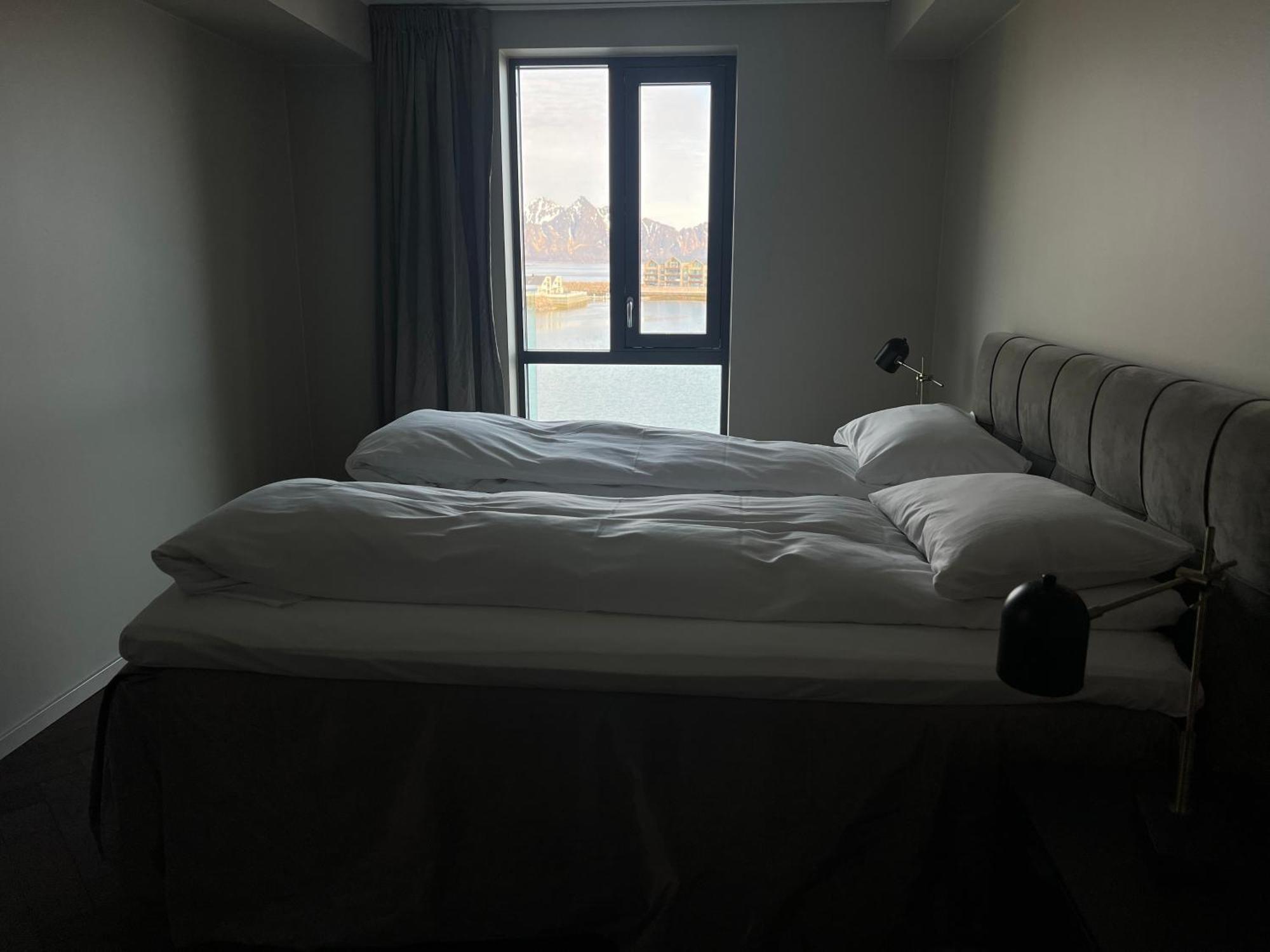 Lofoten Suiteapartments 斯沃尔韦尔 外观 照片